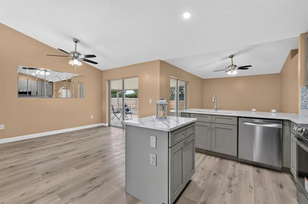 2062 SW JANETTE AVENUE Port St. Lucie, FL 34953