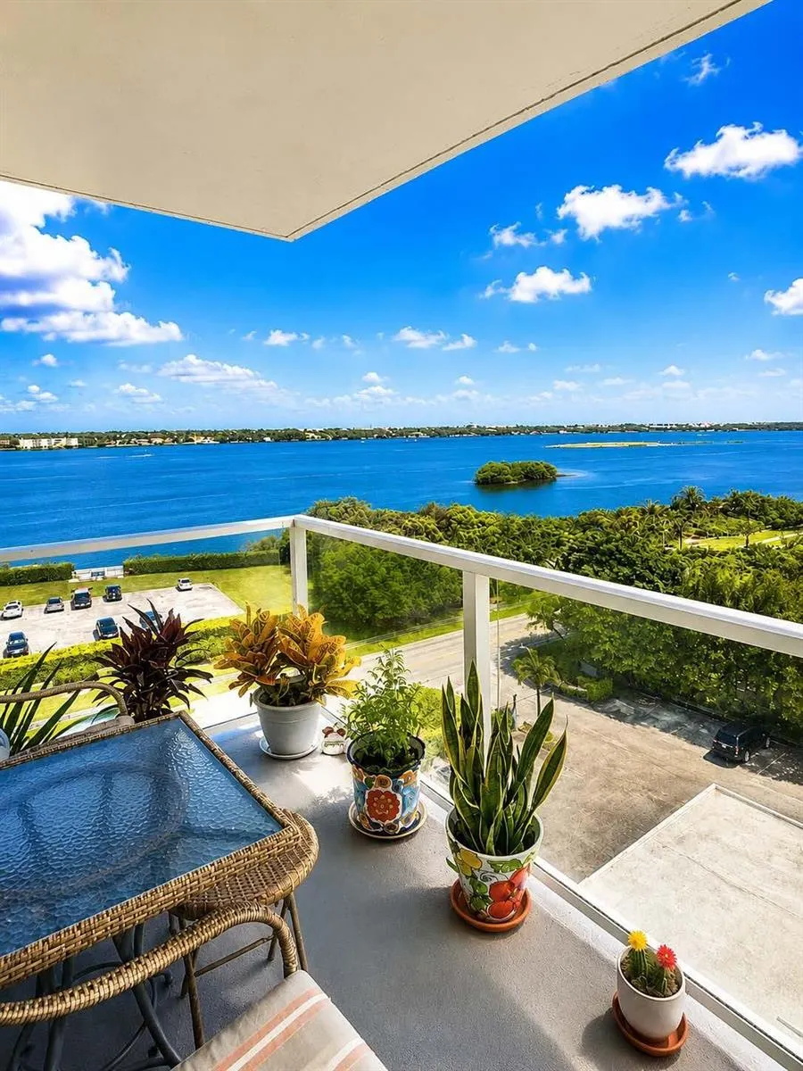 3450 S Ocean Boulevard Palm Beach, FL 33480