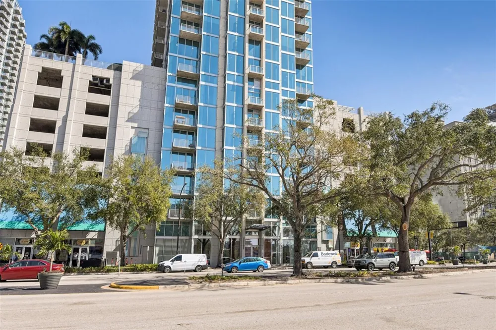 777 ASHLEY DRIVE #1612 Tampa, FL 33602