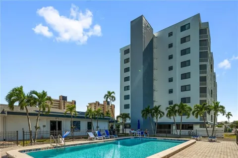 8401 Estero Boulevard #304