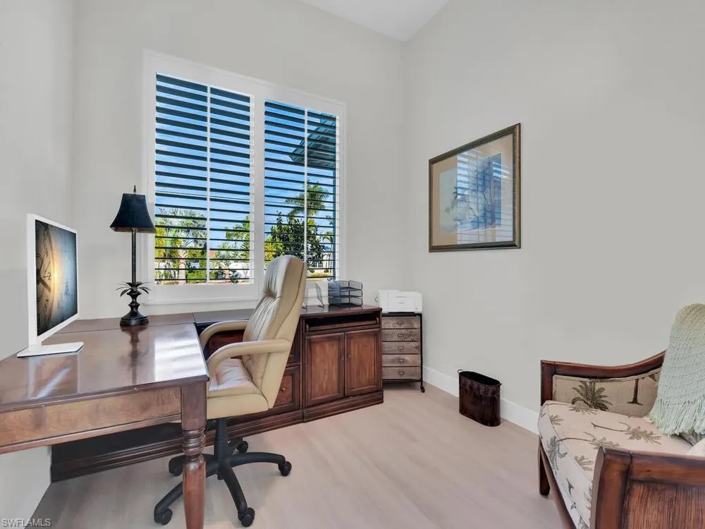 912 SW 4th Place Cape Coral, FL 33991
