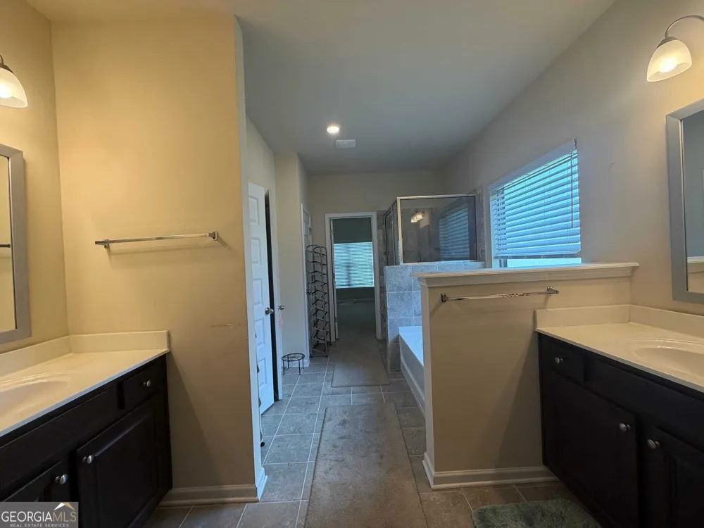 60 Charleston DR Senoia, GA 30276