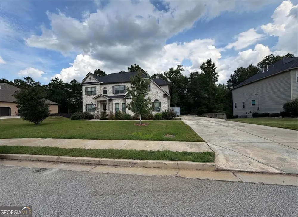 60 Charleston DR Senoia, GA 30276