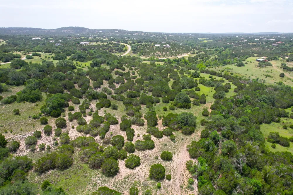 831 Hidden Creek Drive Dripping Springs, TX 78620