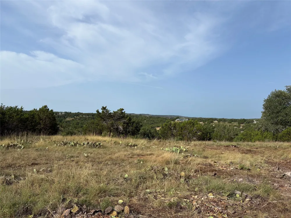 831 Hidden Creek Drive Dripping Springs, TX 78620