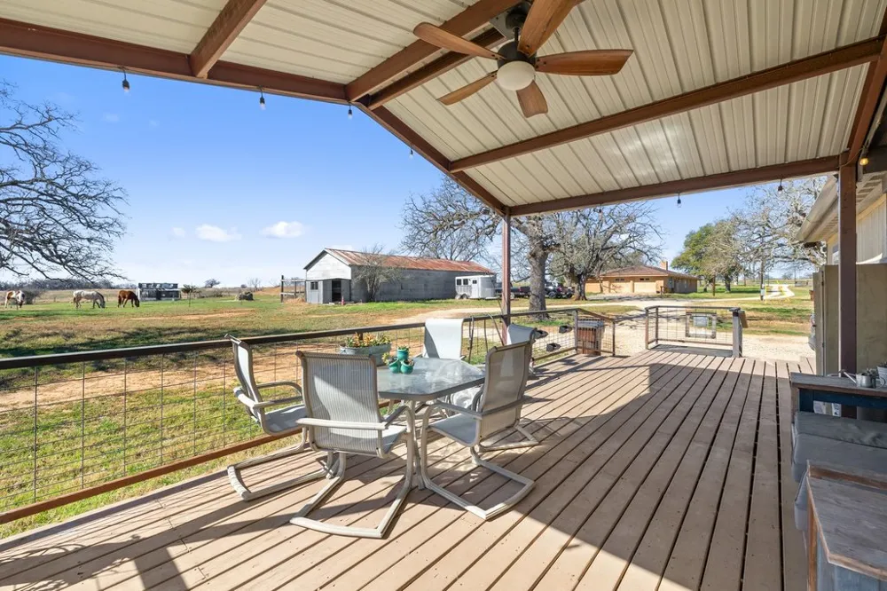 950 S Fm 486 Thorndale, TX 76577