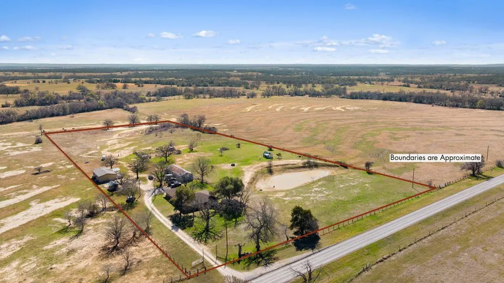 950 S Fm 486 Thorndale, TX 76577