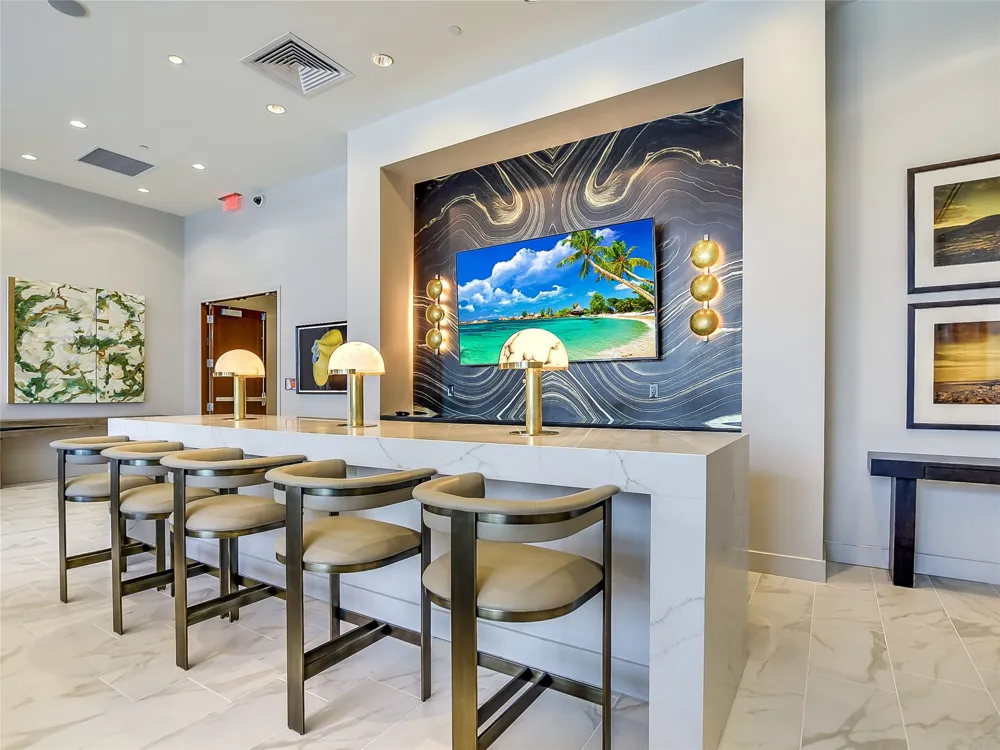 200 Congress Avenue #30E Austin, TX 78701