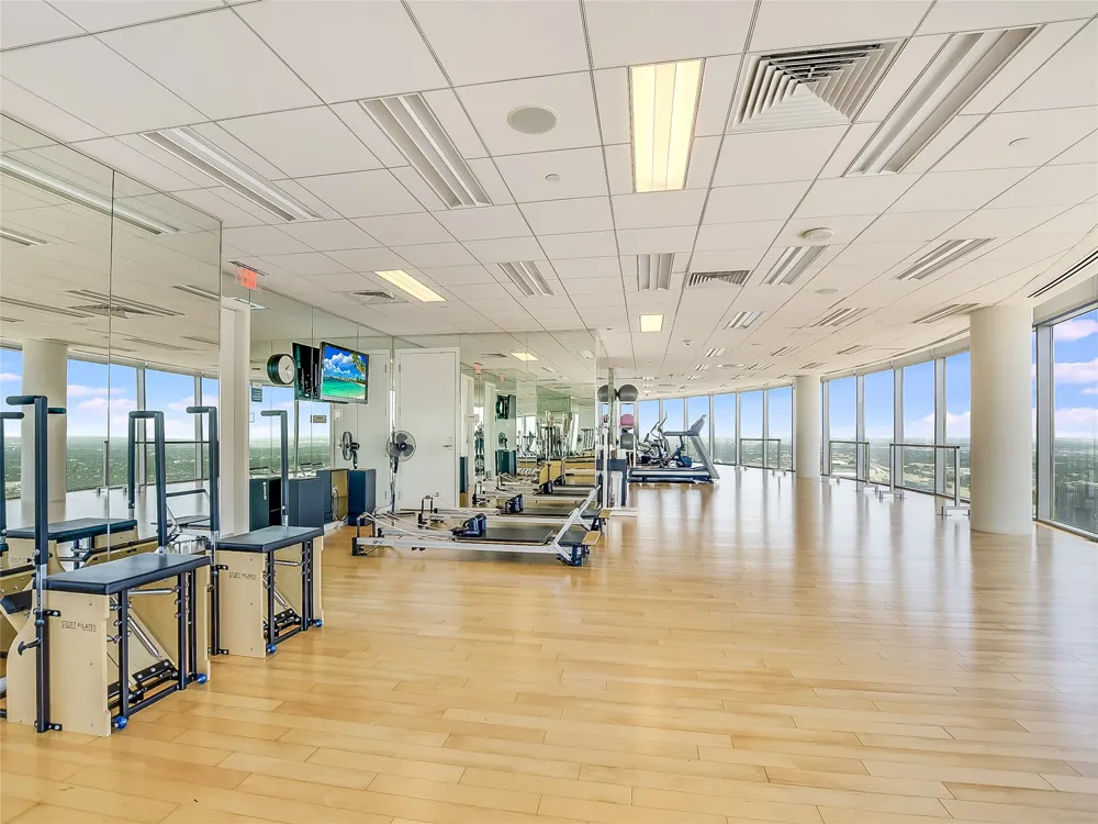 200 Congress Avenue #30E Austin, TX 78701