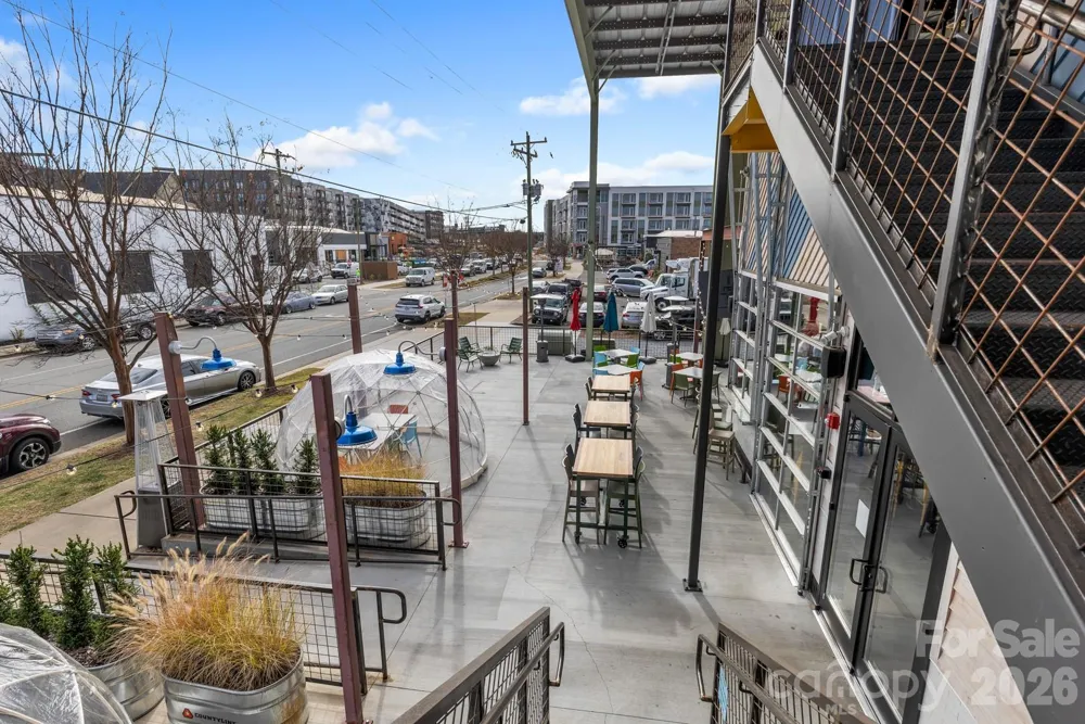 3704 S Tryon Street Charlotte, NC 28217