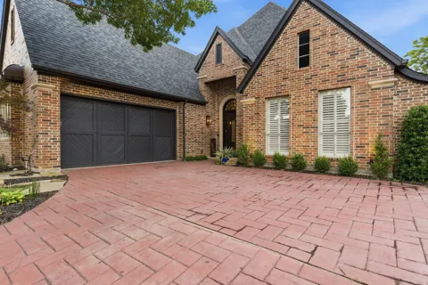 1617 Heathermore