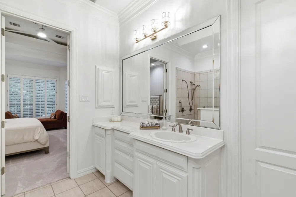 1617 Heathermore Colleyville, TX 76034