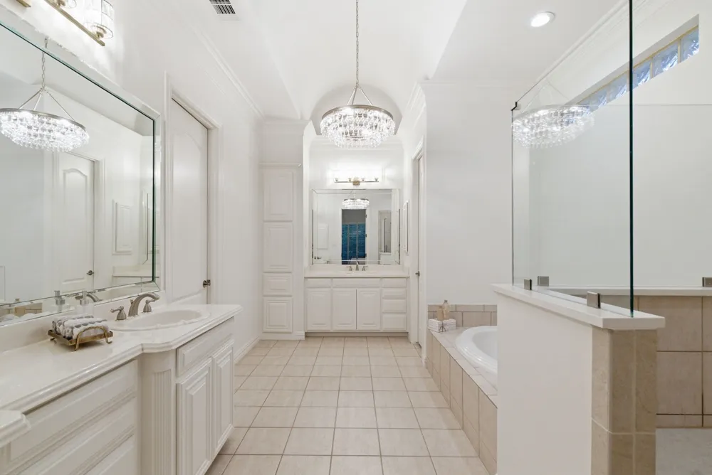 1617 Heathermore Colleyville, TX 76034