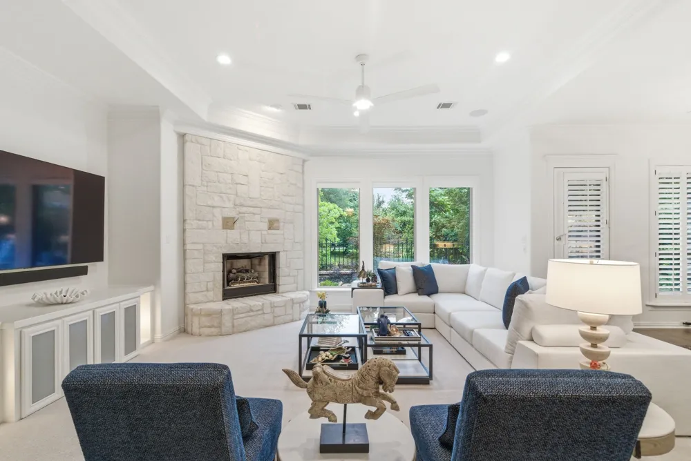 1617 Heathermore Colleyville, TX 76034