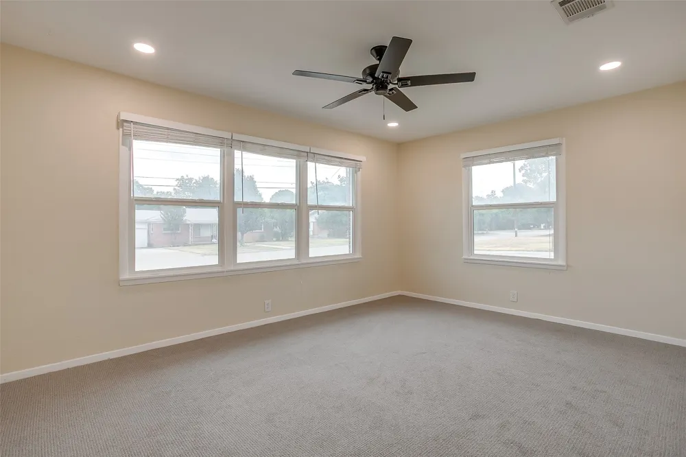 1208 Warden Street Benbrook, TX 76126