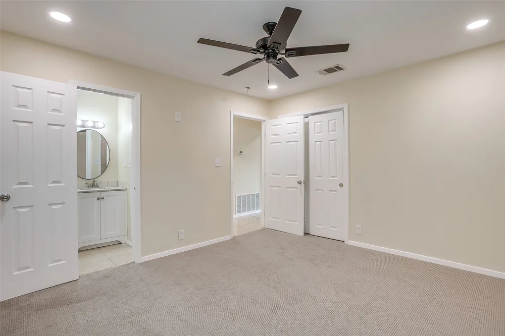 1208 Warden Street Benbrook, TX 76126
