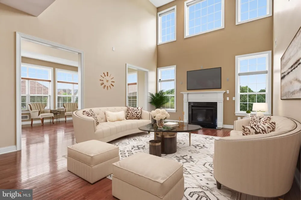 36 BELMONT CIRCLE Columbus, NJ 08022