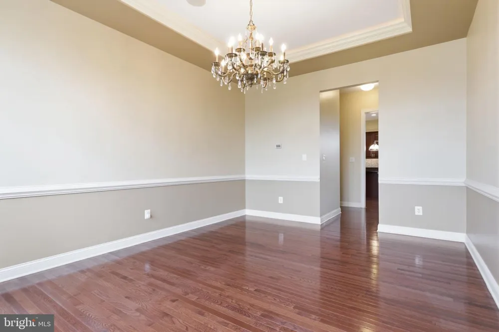 36 BELMONT CIRCLE Columbus, NJ 08022