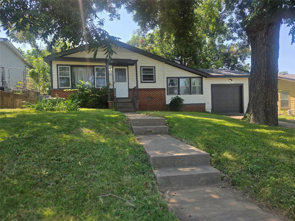 2020 W 46th Street Tulsa, OK 74107