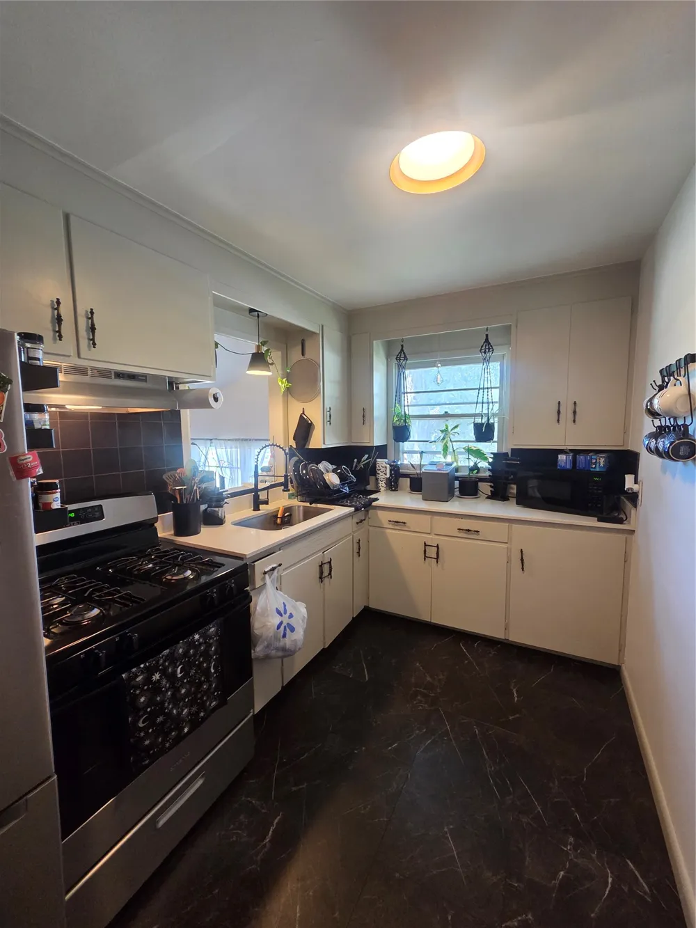 2020 W 46th Street Tulsa, OK 74107