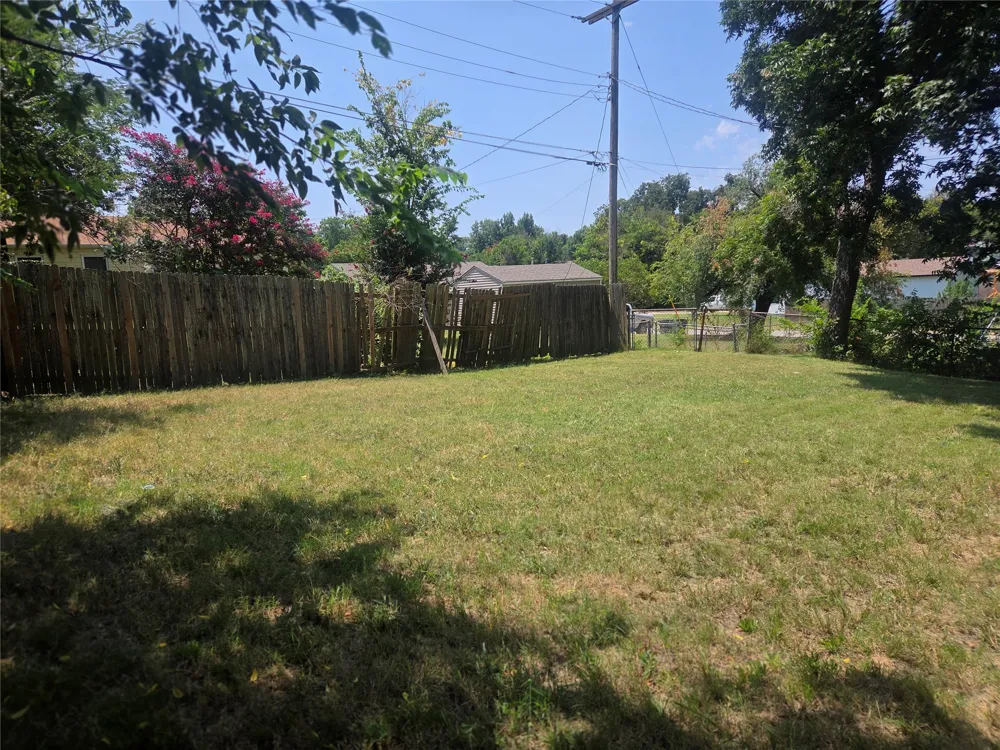 2020 W 46th Street Tulsa, OK 74107