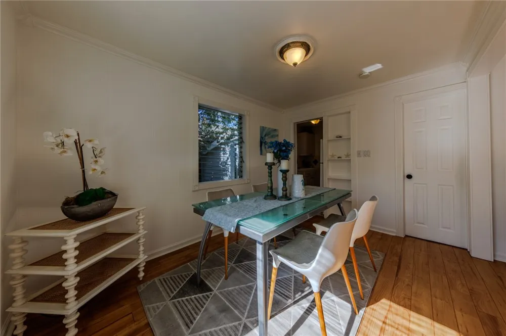 380 Thalia Laguna Beach, CA 92651