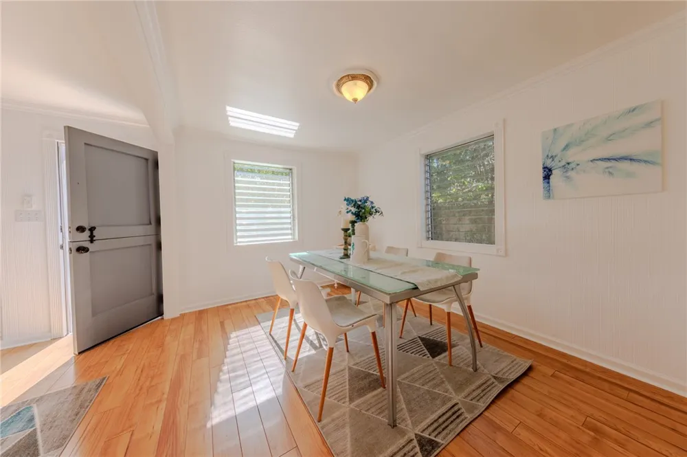380 Thalia Laguna Beach, CA 92651