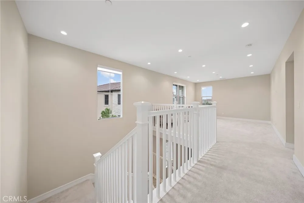 134 Tomahawk Irvine, CA 92618