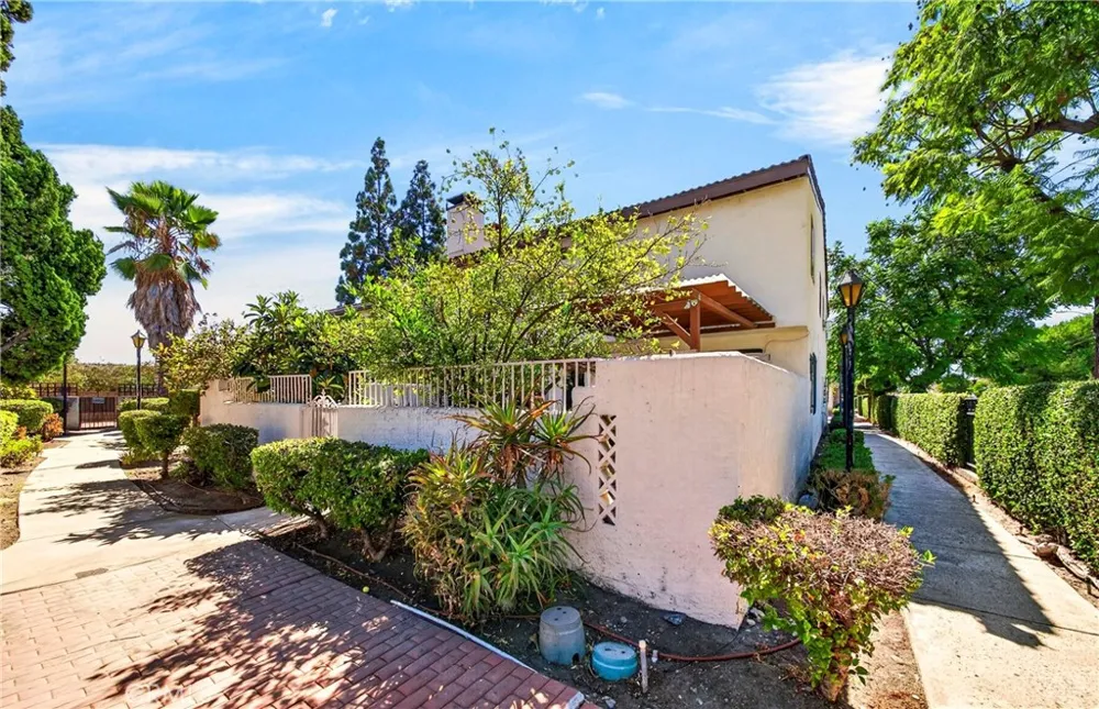 13856 Ramona Parkway Baldwin Park, CA 91706