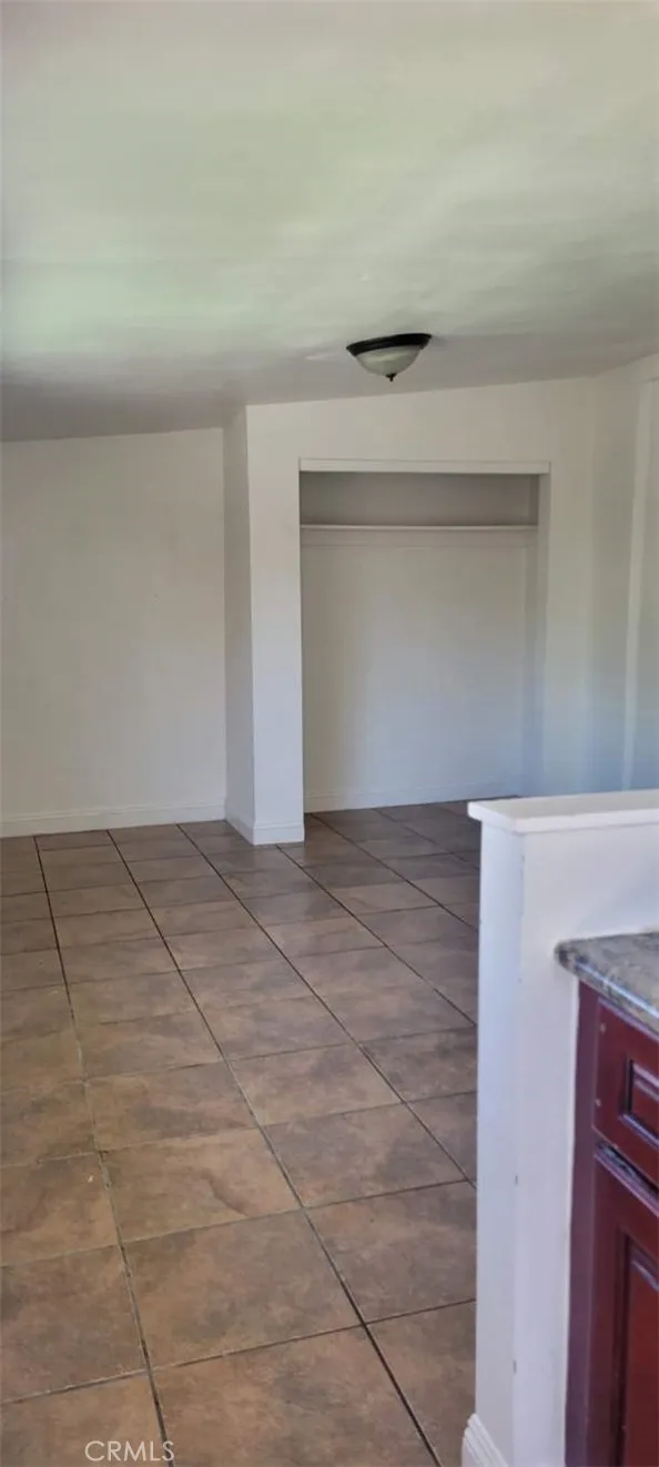 9621 San Vincente Avenue #A South Gate, CA 90280