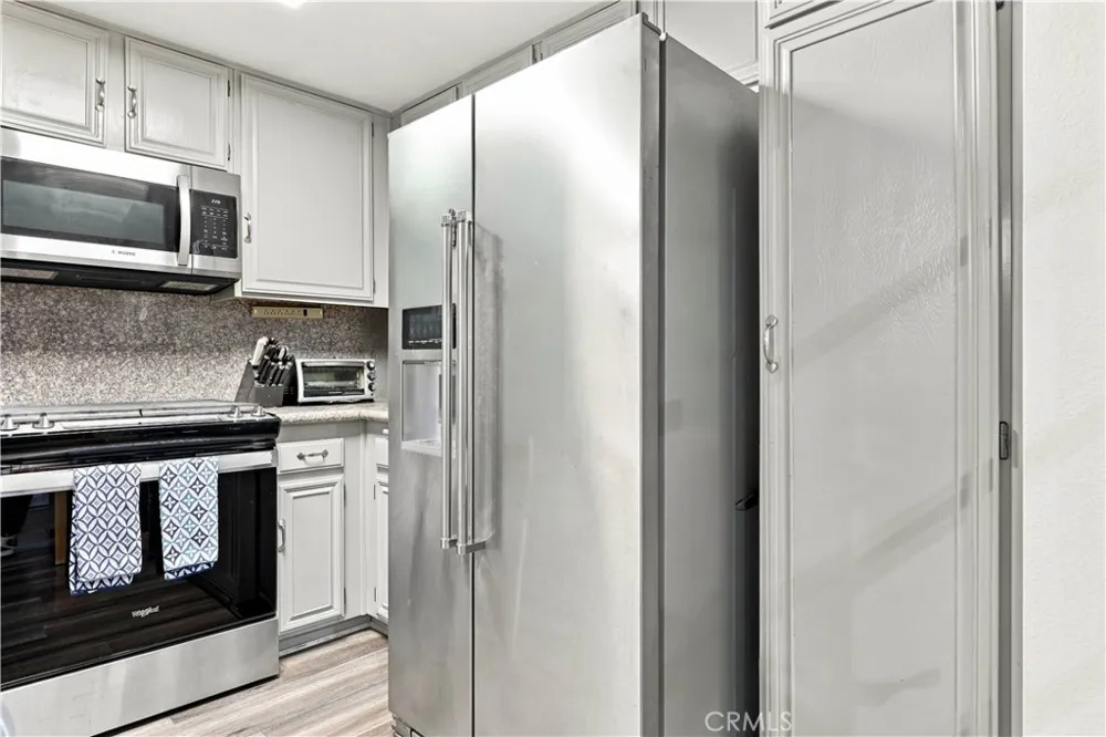 9625 Sylmar Avenue #23 Panorama City, CA 91402