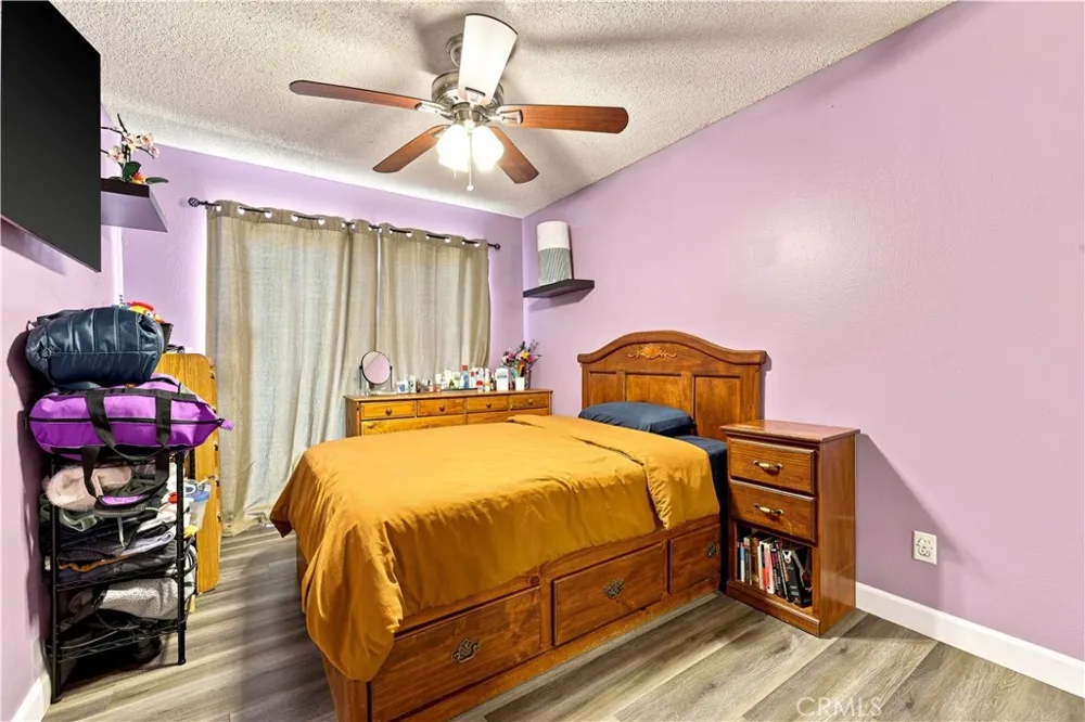 9625 Sylmar Avenue #23 Panorama City, CA 91402