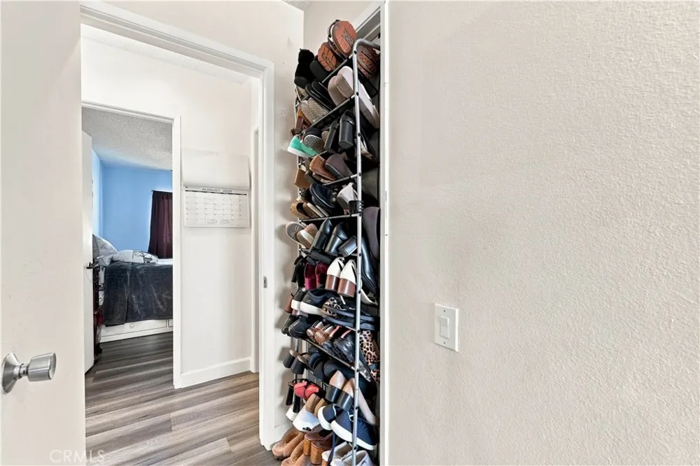 9625 Sylmar Avenue #23 Panorama City, CA 91402