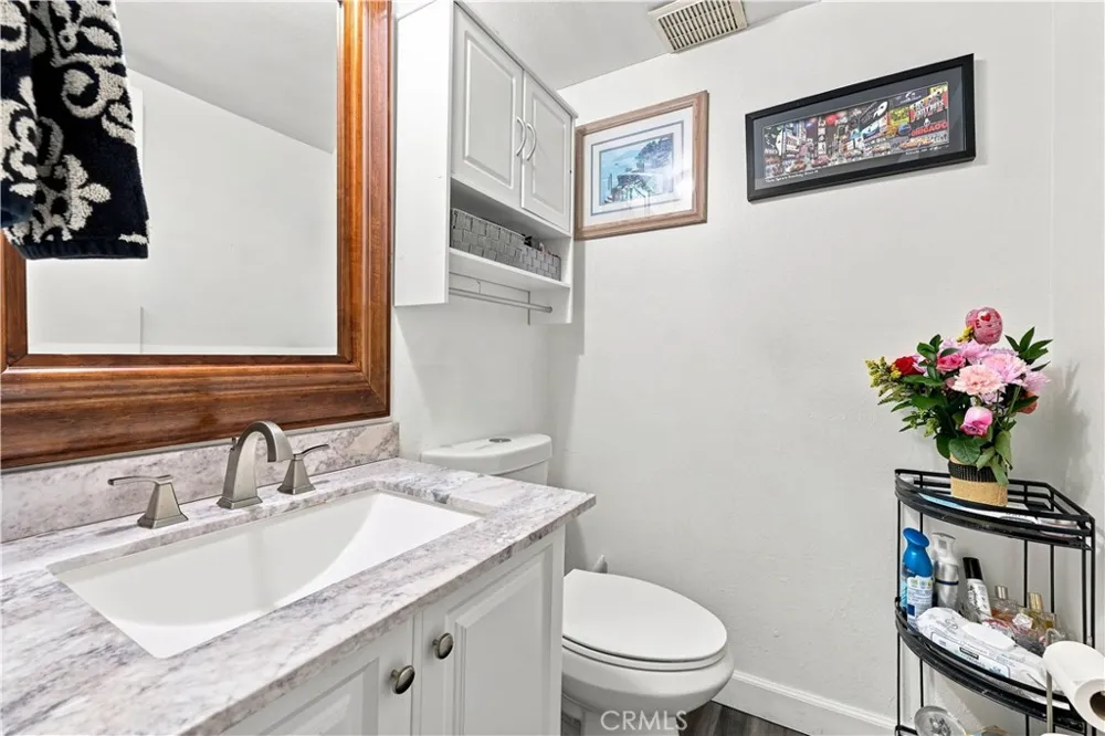 9625 Sylmar Avenue #23 Panorama City, CA 91402