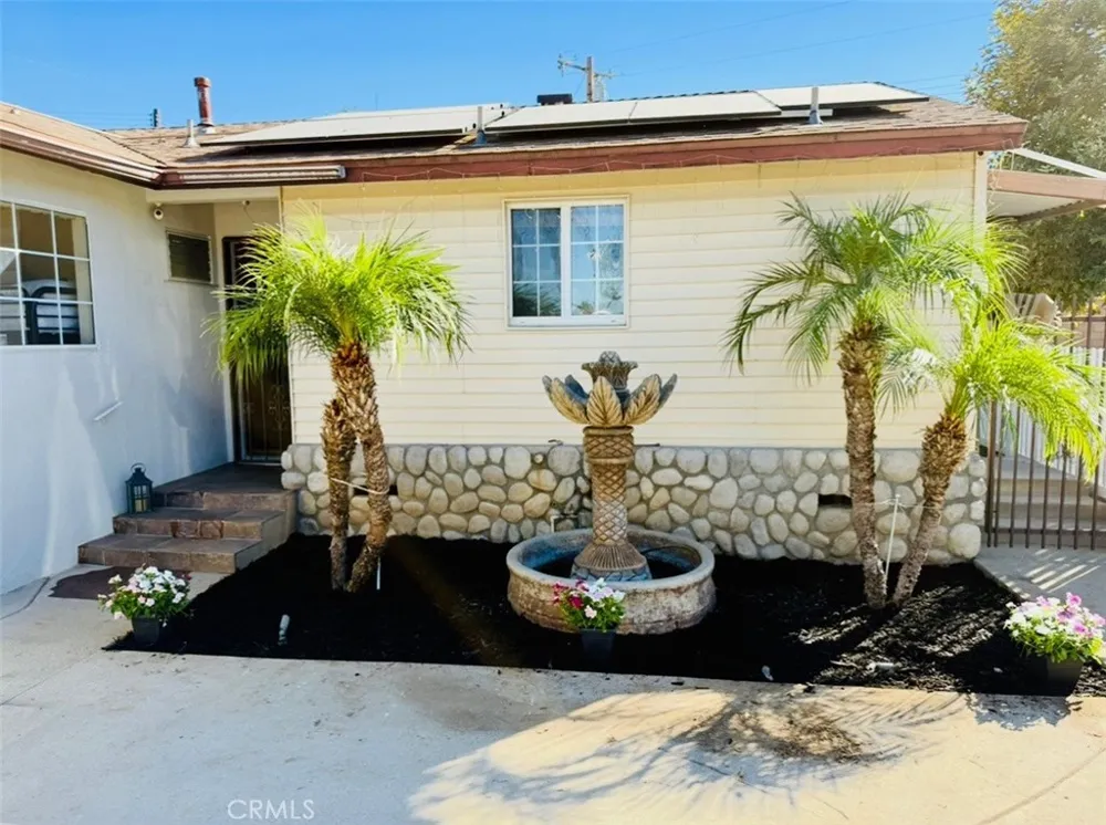 6093 Merito San Bernardino, CA 92404