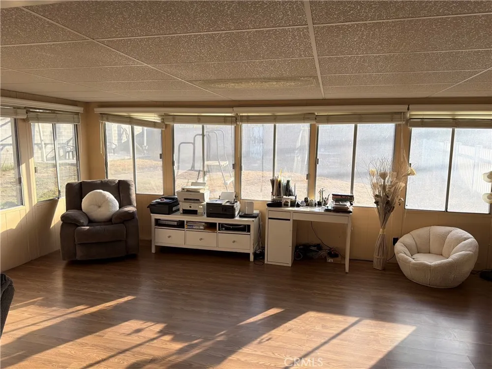 6093 Merito San Bernardino, CA 92404