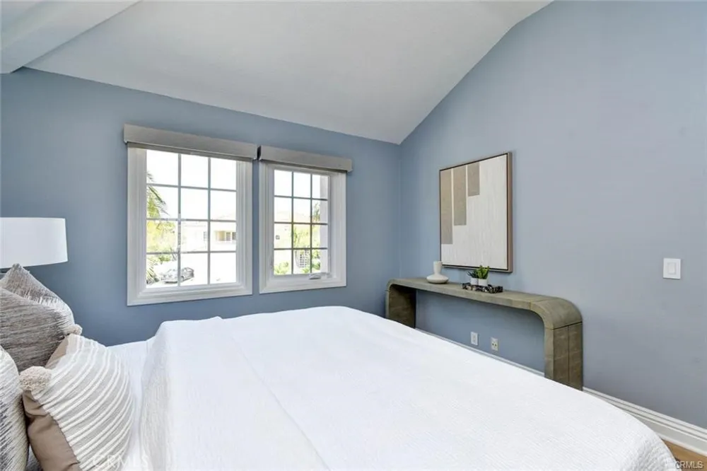 12370 Fairbanks Drive Tustin, CA 92782