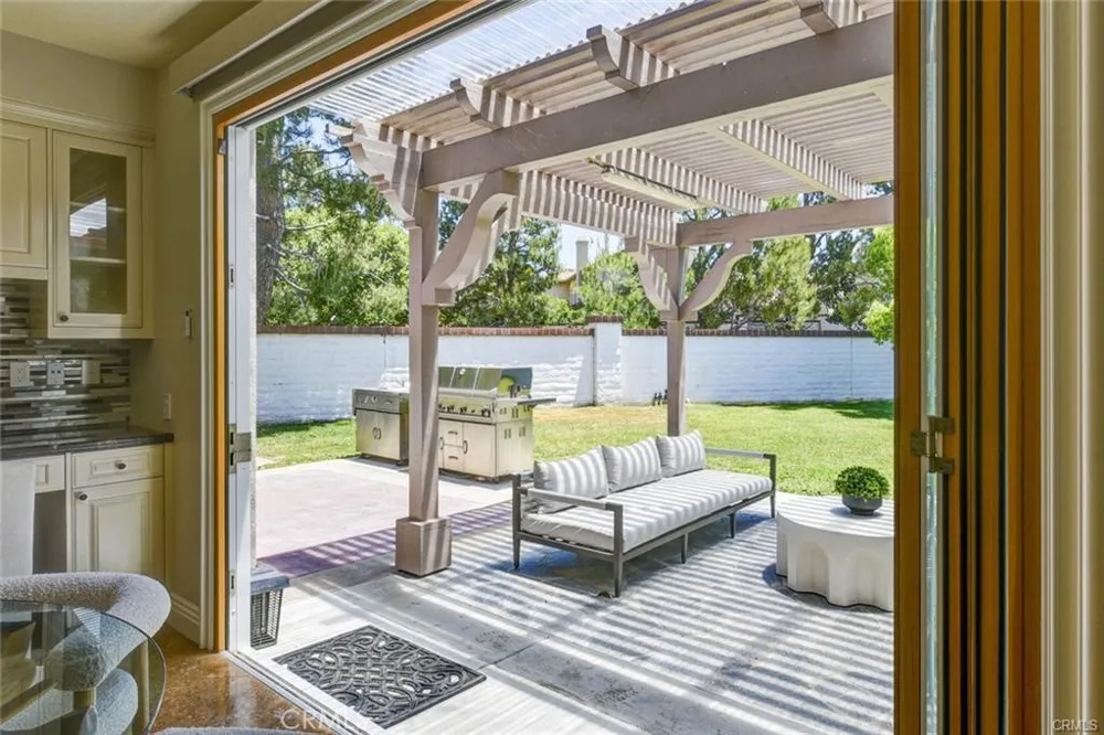 12370 Fairbanks Drive Tustin, CA 92782