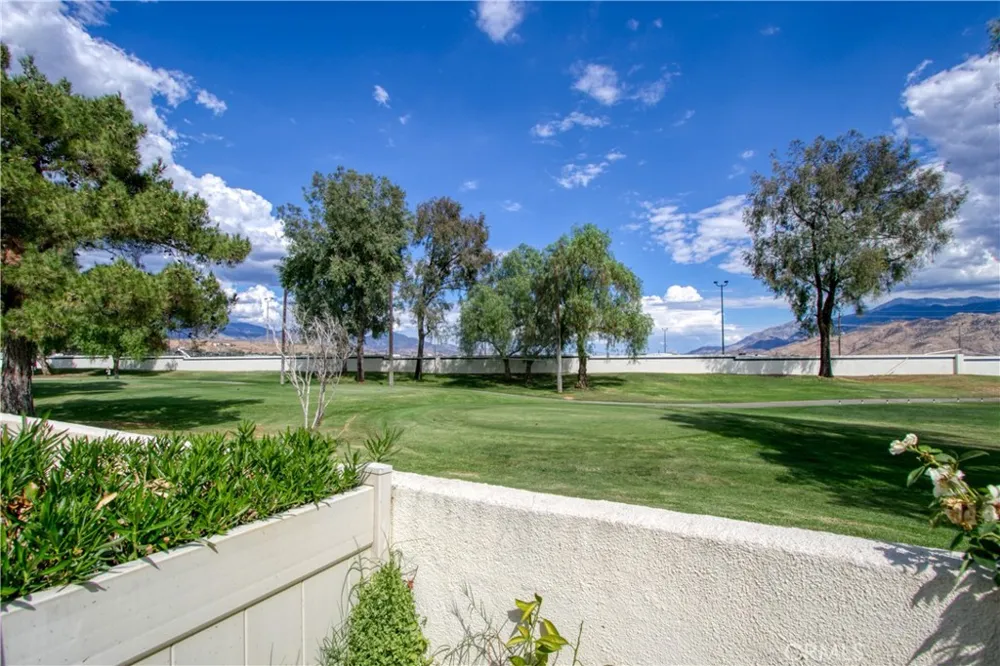 697 Big Spring Banning, CA 92220