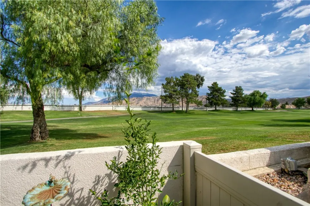 697 Big Spring Banning, CA 92220