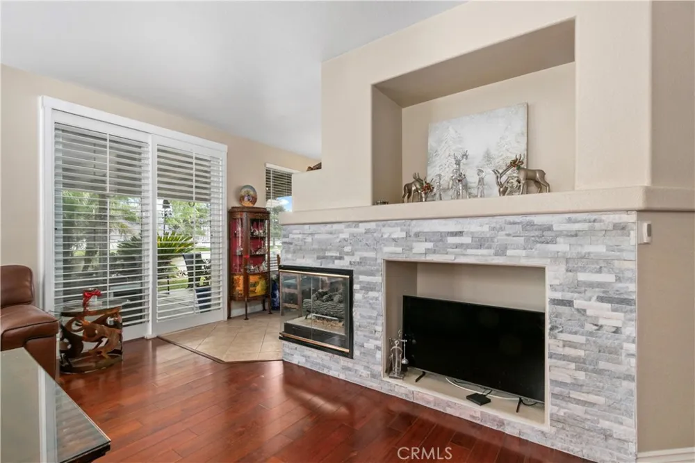 697 Big Spring Banning, CA 92220
