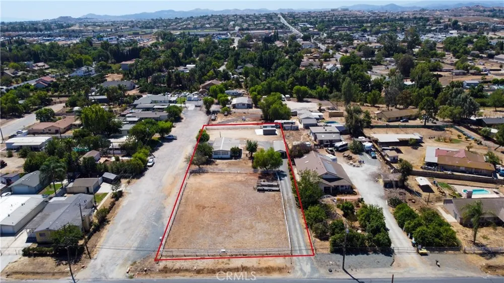 15531 Winchester Riverside, CA 92508