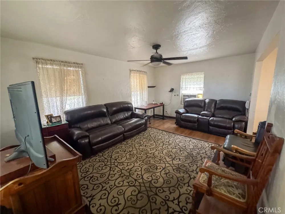 117 Sierra Street Willows, CA 95988