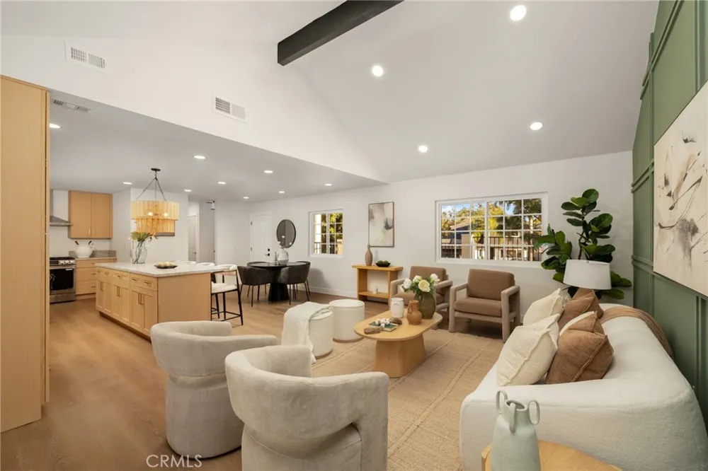 13265 Parkland Sylmar, CA 91342
