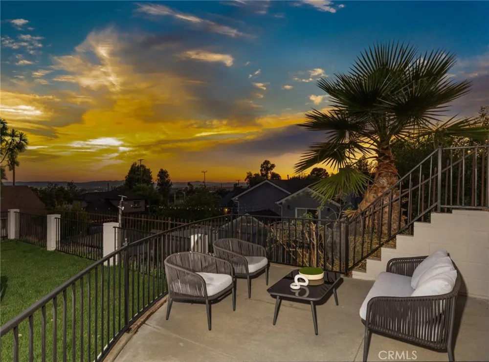 13265 Parkland Sylmar, CA 91342
