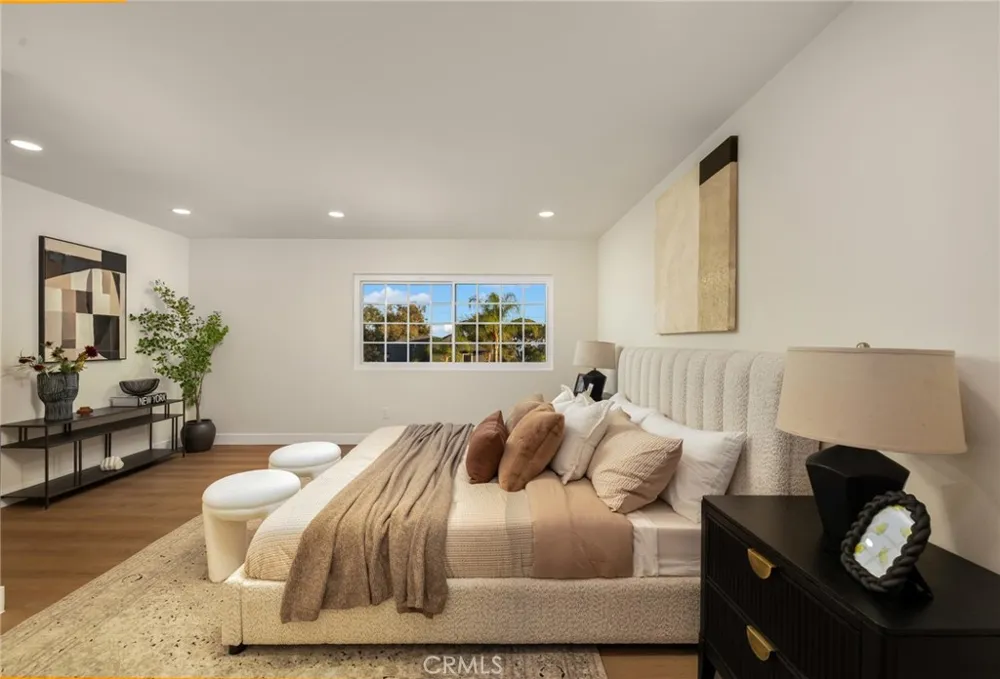 13265 Parkland Sylmar, CA 91342
