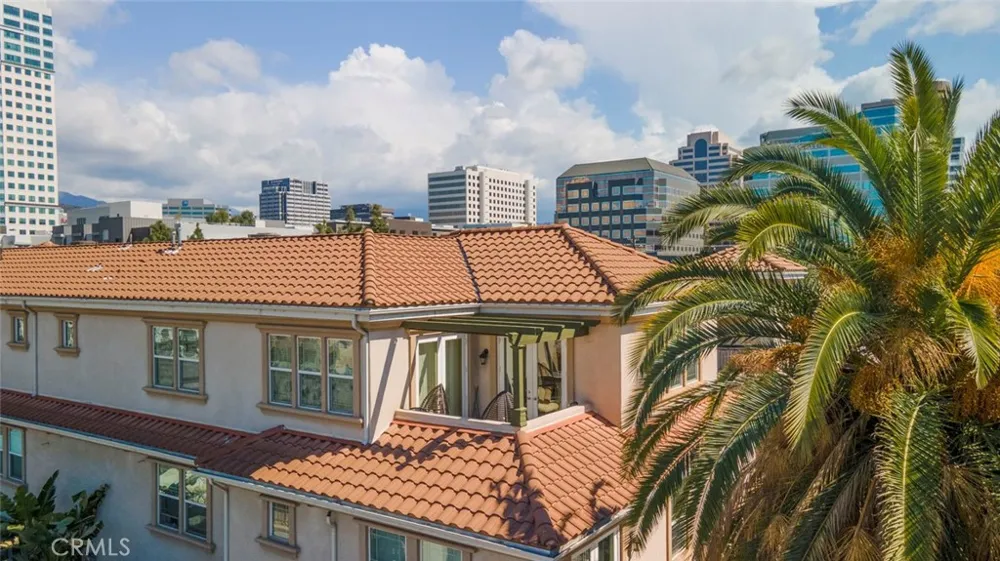 333 Milford Street #105 Glendale, CA 91203