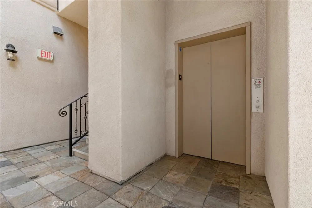 333 Milford Street #105 Glendale, CA 91203