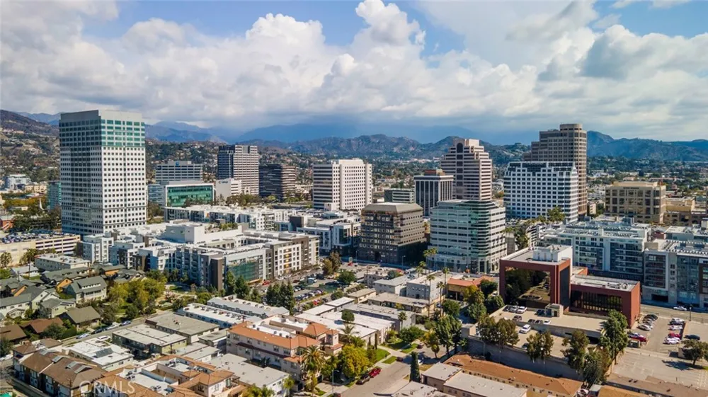 333 Milford Street #105 Glendale, CA 91203