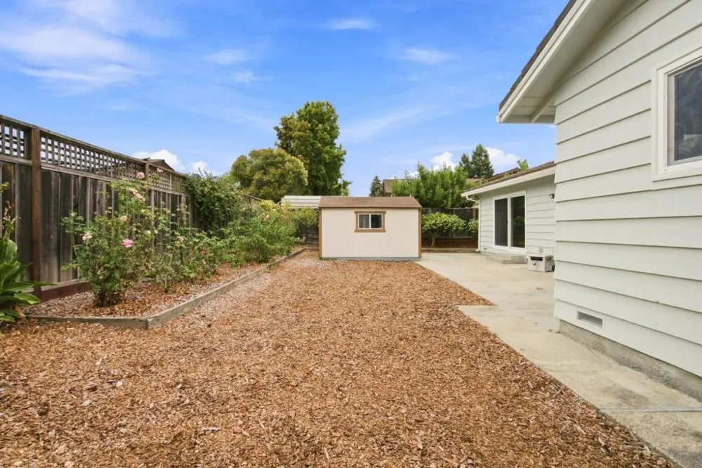 121 Corinne Avenue Santa Cruz, CA 95065